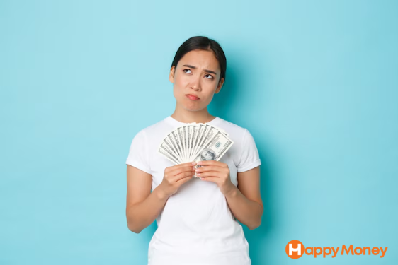 Vay đăng ký xe – giải pháp tạm thời hay rủi ro tài chính khi khủng hoảng.